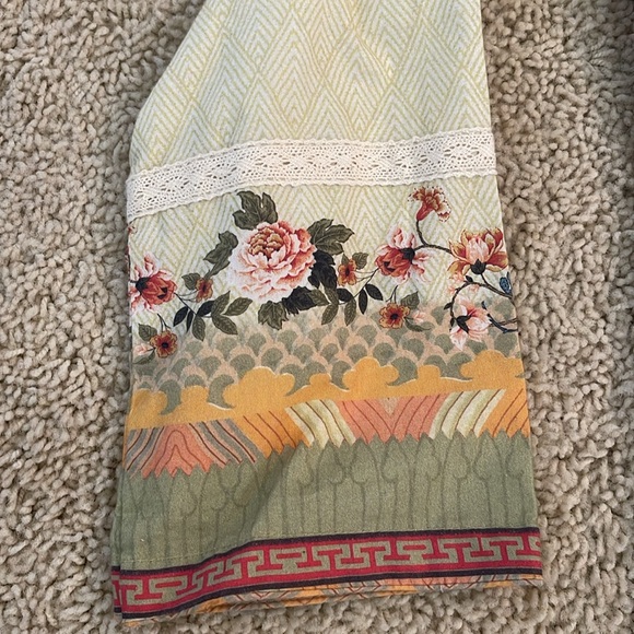 Beechtree Pakistani Indian printed kurta. Beautiful colors. - Picture 6 of 8